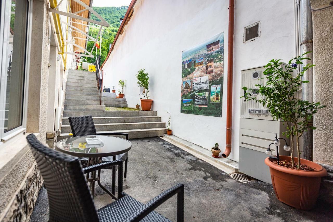 Central Apartment Braşov Eksteriør billede